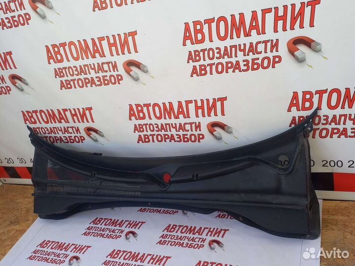 Жабо накладка дворников Киа Соренто 2 12-20