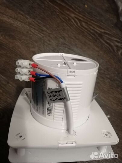 Продам вытяжку Electrolux