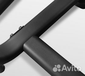 Сгибание ног лежа Bronze GYM NEO 01