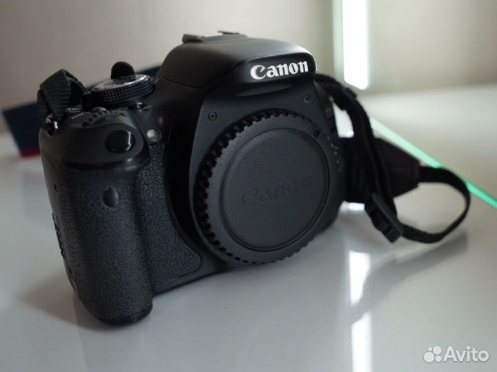 Фотоаппарат Canon EOS 600D Body