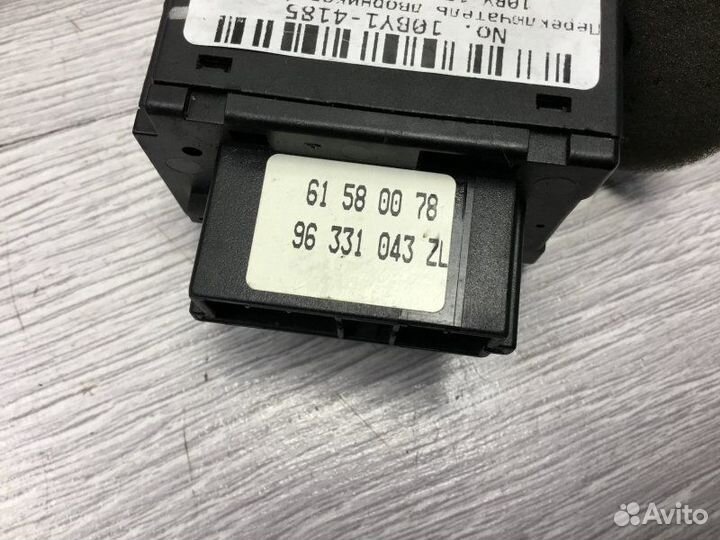 Переключатель дворников Peugeot 206 1.4 2000