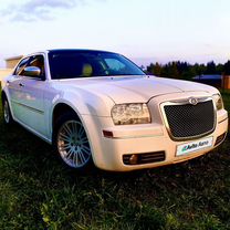 Chrysler 300C 2.7 AT, 2010, 128 757 км, с пробегом, цена 900 000 руб.