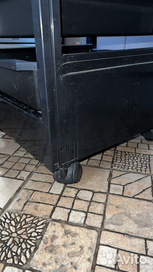 Тележка парикмахерская бу