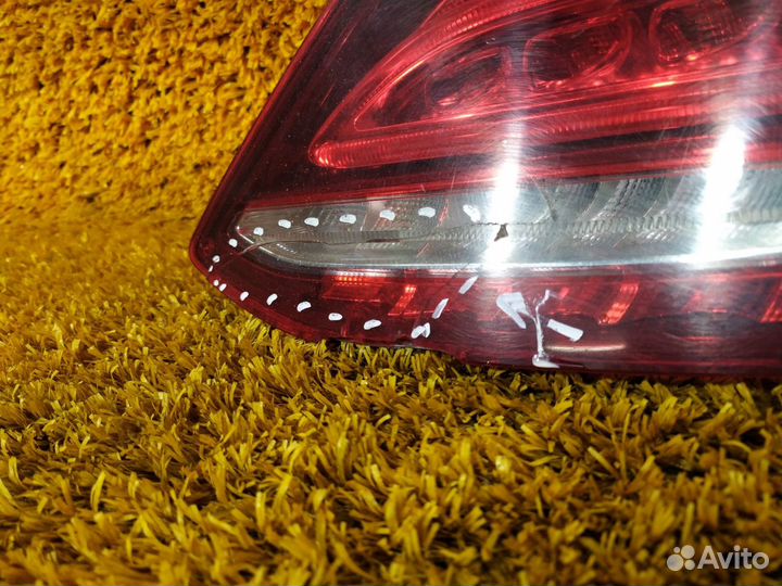 Фонарь правый Mercedes C-Class W205 2014-2018