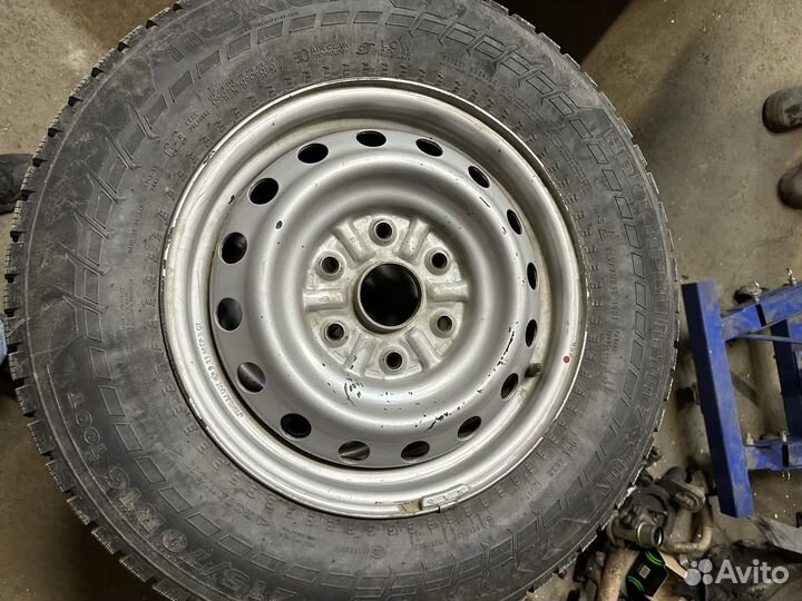 Nokian Tyres Hakkapeliitta 7 SUV 215/70 R16