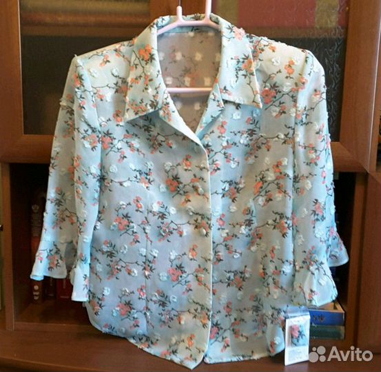 Блузки нарядные
