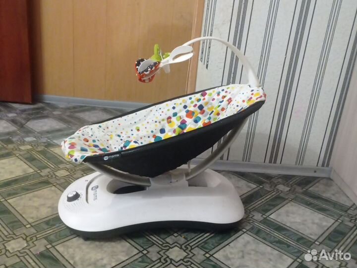 Детская электрическая качелька