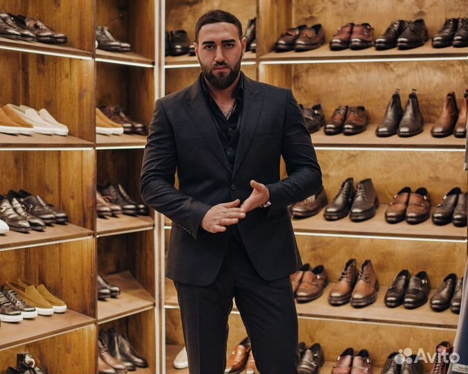 Мужской костюм классический тройка