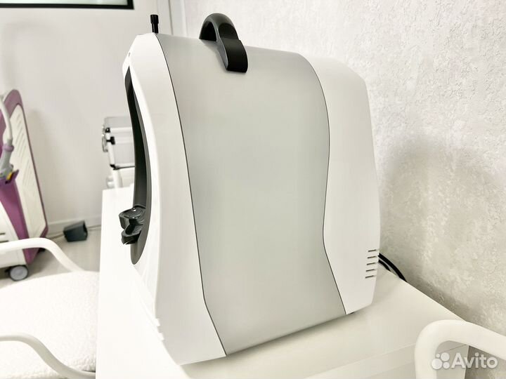 Аппарат Dermacheck для диагностики кожи лица