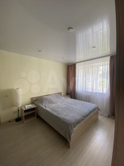 4-к. квартира, 60 м², 1/5 эт.