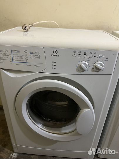 Стиральная машина indesit