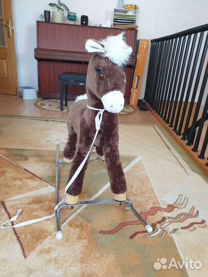 Детская качалка лошадь