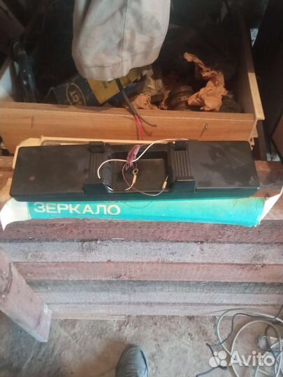 Зеркало заднего вида салонное