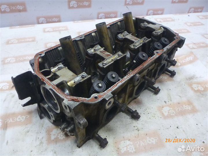 Головка блока цилиндров левая Mitsubishi Montero