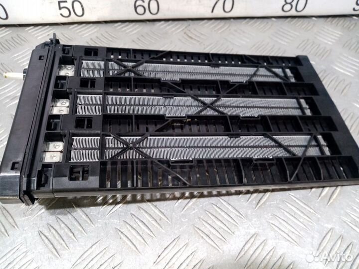 Б/У Радиатор отопителя электрический BMW#002