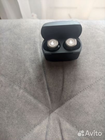 Беспроводные наушники edifier W240TN