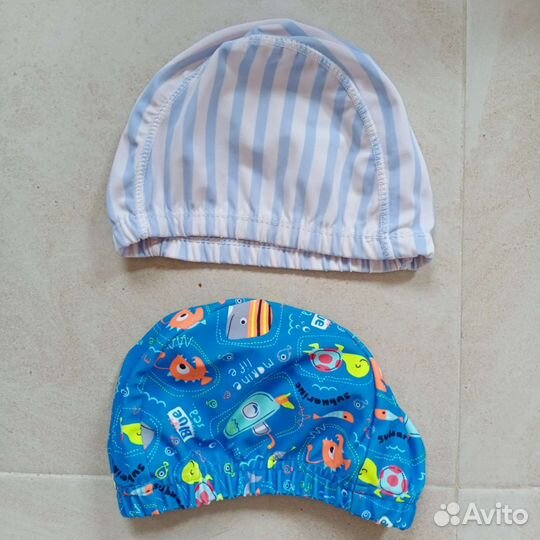 Шапочки для бассейна