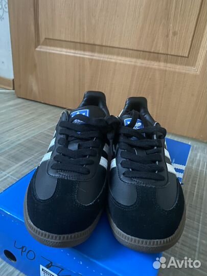 Кроссовки мужские 40 размер