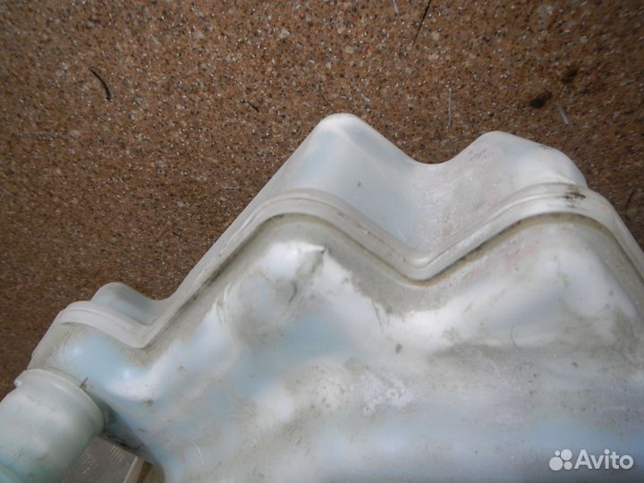 Бачок омывателя лобового стекла, Volkswagen (Фольк