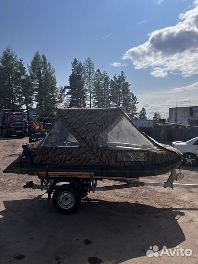 Продам лодку Golfstream