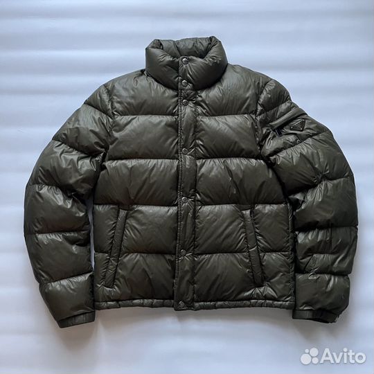 Пуховик Prada Sport Metal Logo