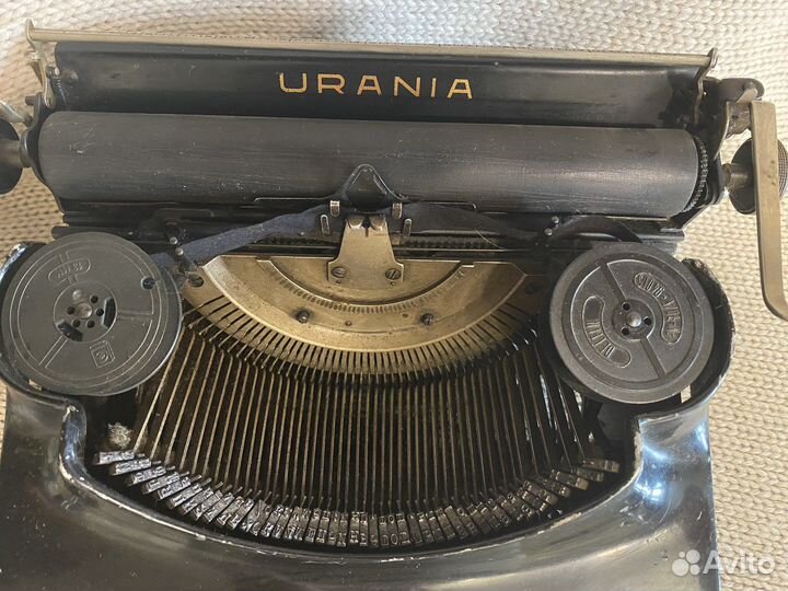 Печатная машинка Urania с русской раскладкой