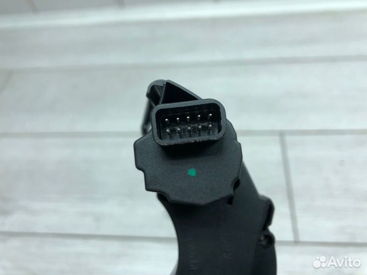 Переключатель круиз-контроля Mercedes-Benz E-Class