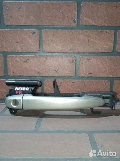 Ручка двери внешняя toyota raum NCZ20 1NZ-FE FR/RH