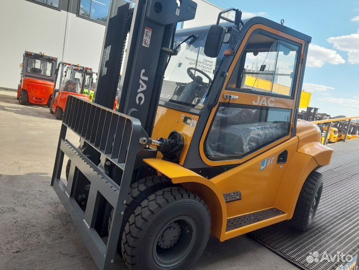 Вилочный погрузчик JAC CPCD50, 2023