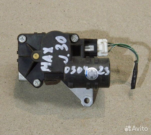 Привод заслонки печки Nissan Maxima J30