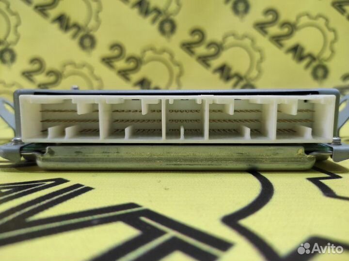 Блок управления двс Subaru Forester SG5 EJ205