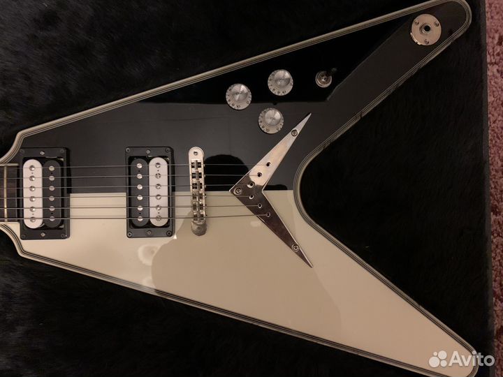 Dean Michael Schenker V