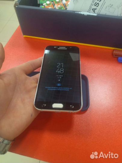 Samsung Galaxy A7 (2017) SM-A720F/DS, 3/32 ГБ