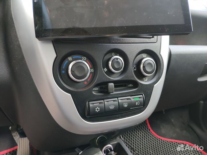 Автомагнитола с парящим дисплеем Allwinner T8 32/2