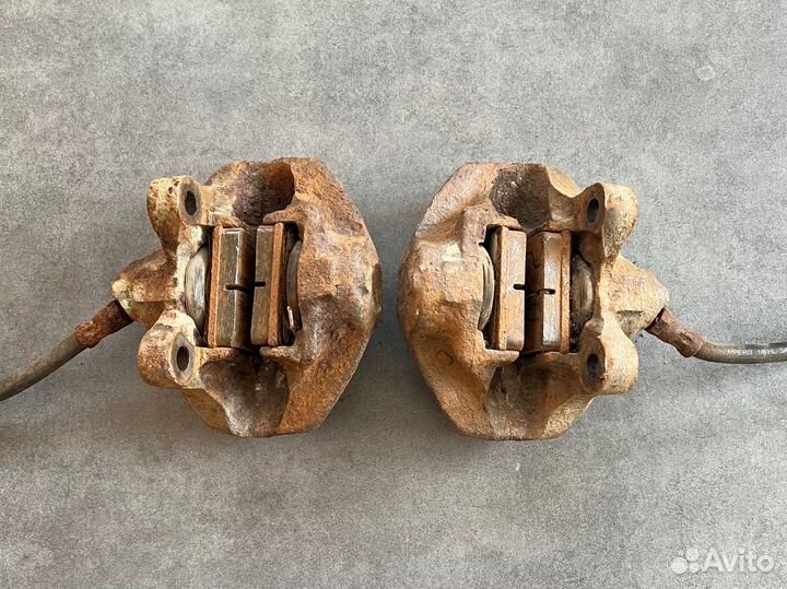 Суппорт задний mercedes w123