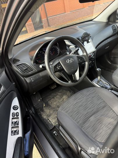 Hyundai Solaris 1.4 AT, 2016, 275 111 км