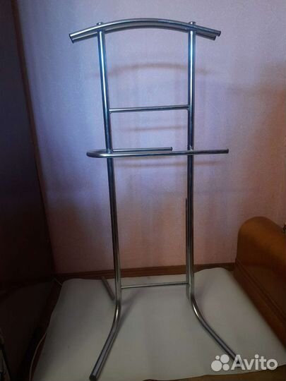 Вешалка напольная