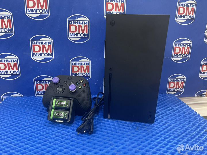А) Игровая приставка Microsoft Xbox Series X 1tb