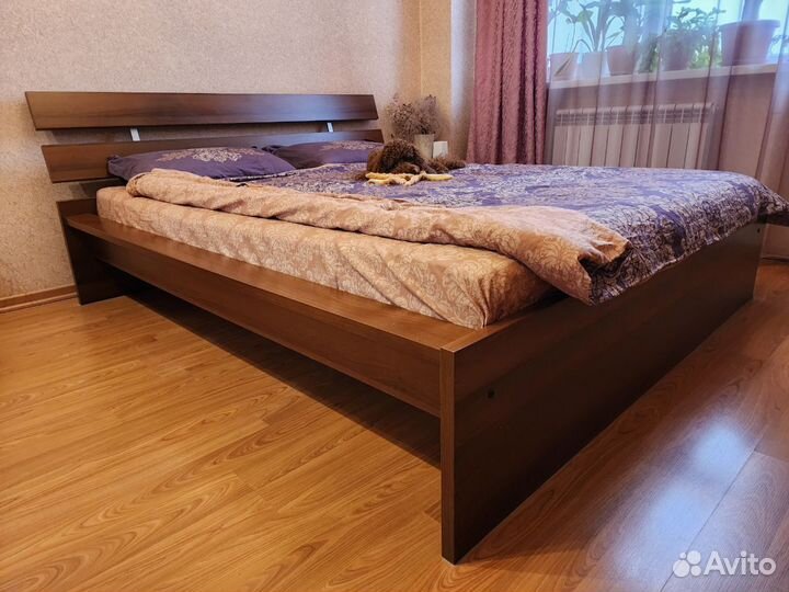 Кровать IKEA двухспальная с матрасом 160200 бу