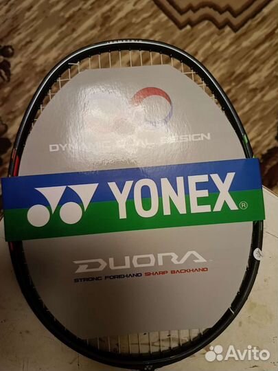 Ракетка для бадминтона yonex