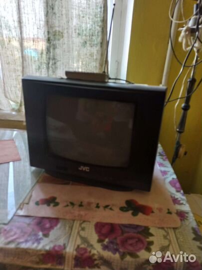 Продаю Телевизор JVC