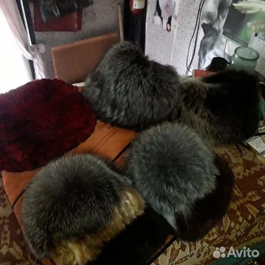 Шапки разные