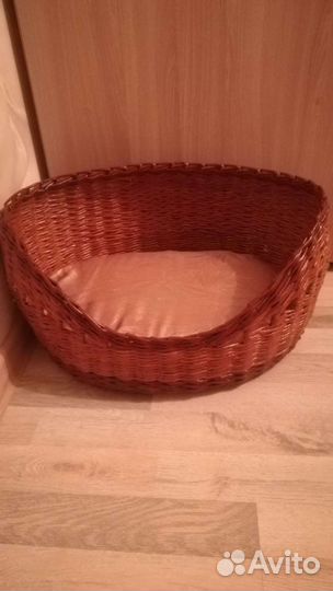 Лежанка для кошек, небольших собак ручной работы