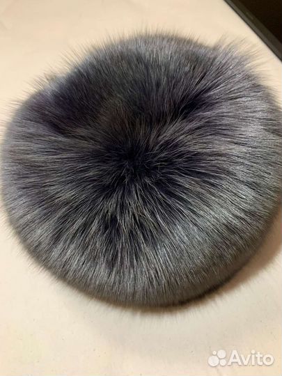 Женская меховая шапка