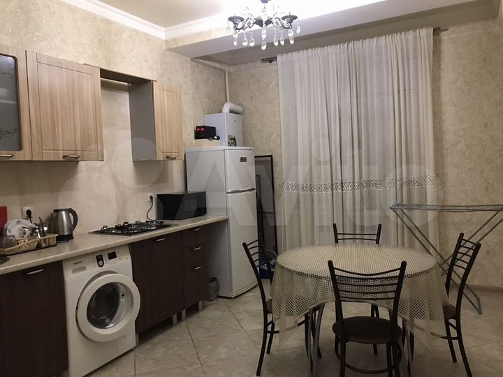 2-к. квартира, 52 м², 4/5 эт.