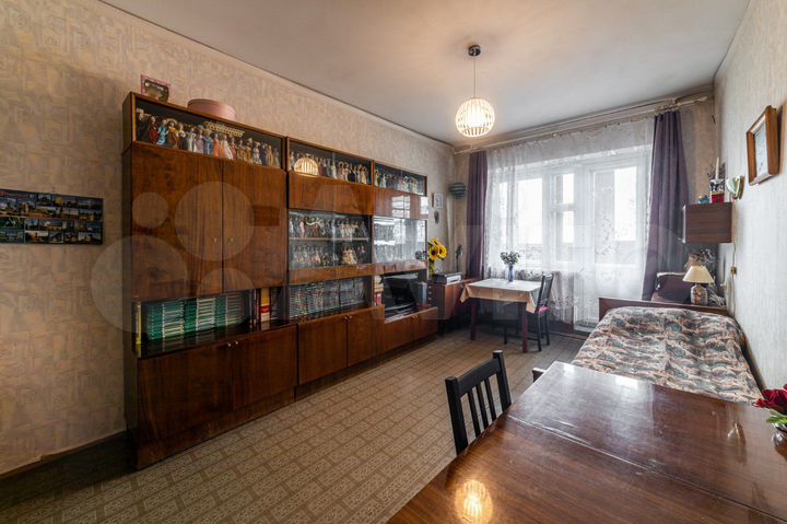 2-к. квартира, 51 м², 6/10 эт.