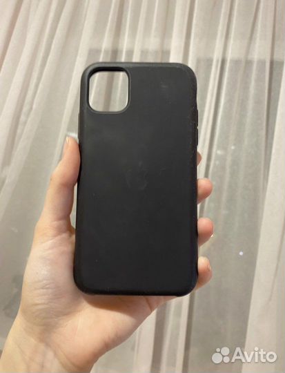 Чехол на iPhone 11