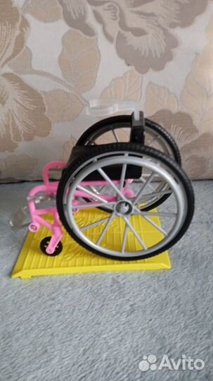 Оригинальная коляска для куклы Барби