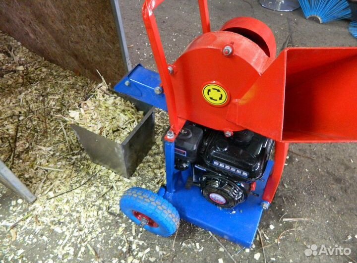 Измельчитель веток Щепорез Дробилка древесины