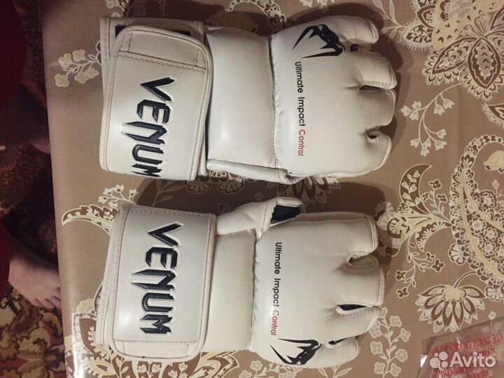 Перчатки venum Impact mma